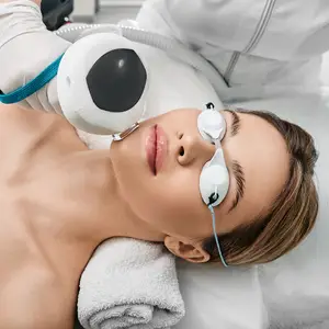 Generate concise alt text for accessibility purposes for this image.