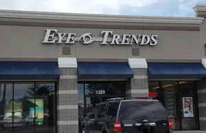Exterior View of the Conroe Eye Trends Office
