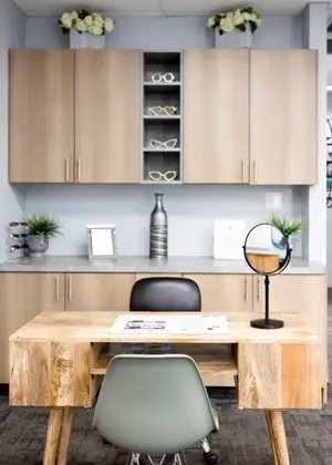 Generate concise alt text for accessibility purposes for this image.