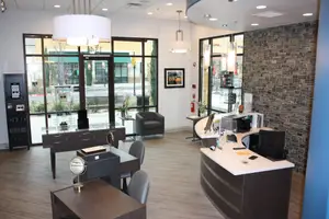 Generate concise alt text for accessibility purposes for this image.